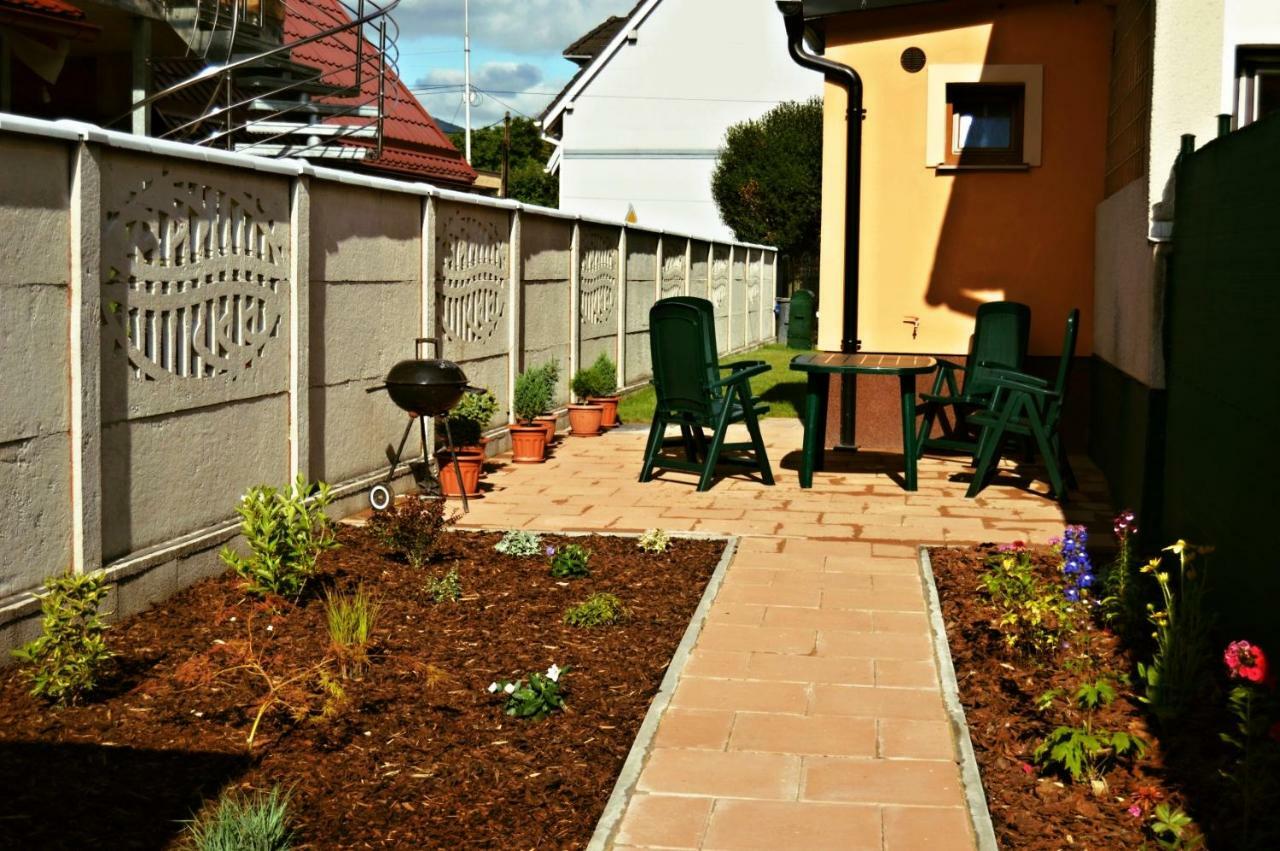 Privat Velvet Guest House Turcianske Teplice Exterior photo